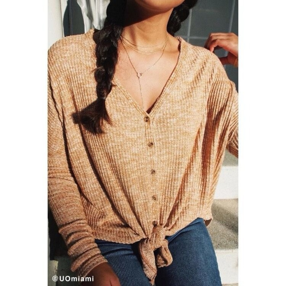 UO Out from Under Jojo Oversized Waffle Knit Button-Front Top LARGE